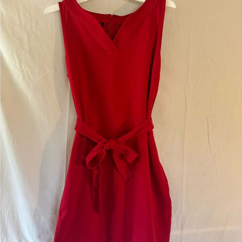 Talbots V-Neck Sleeveless Red knee length Dress with Tie Belt